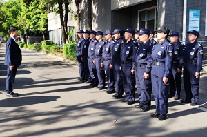 四川安和泰派驻蓉城城管《人居都市阳光》提供秩序服务